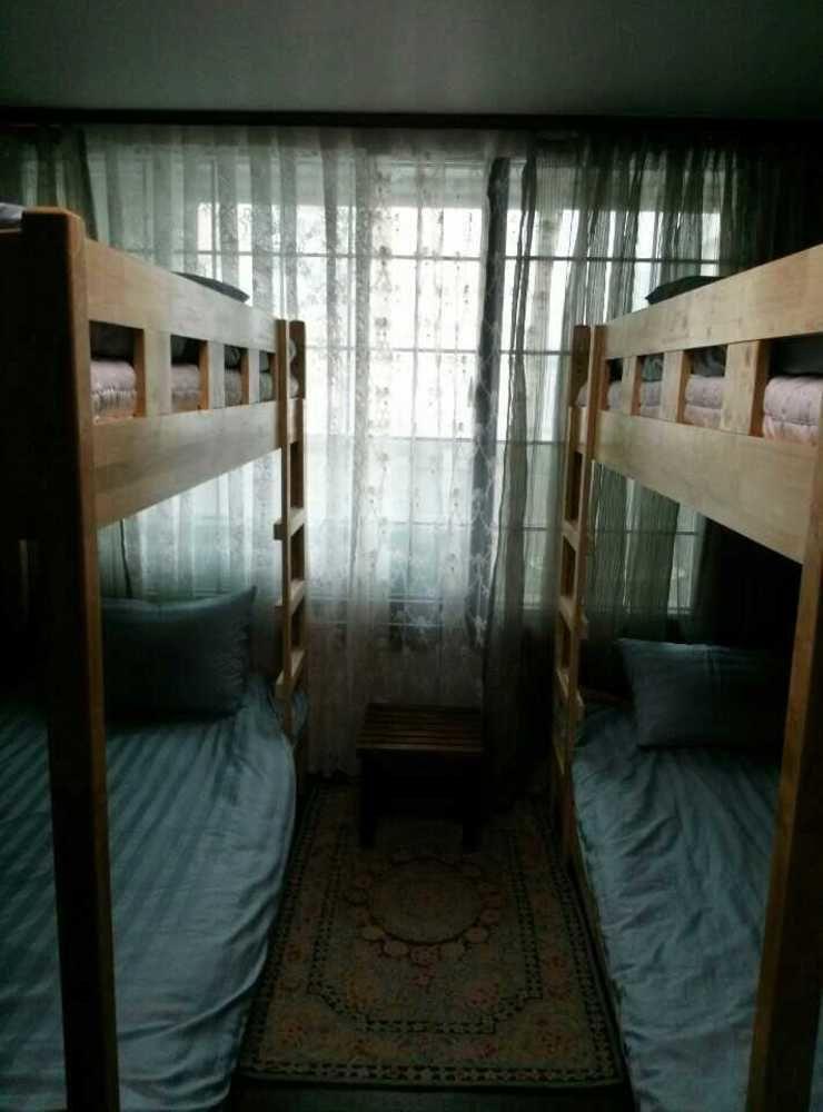 סיאול K Star Road Guesthouse - Hostel מראה חיצוני תמונה