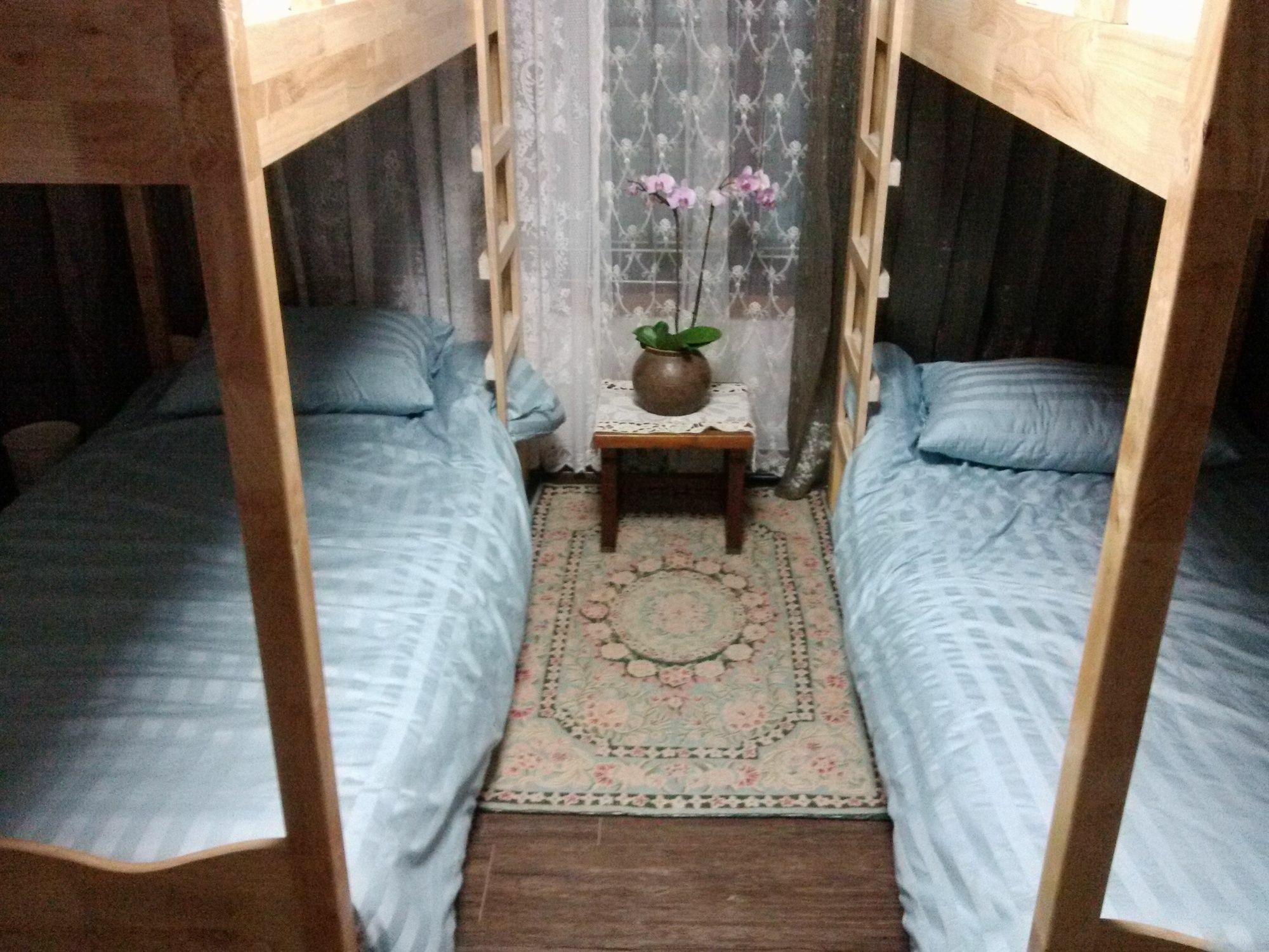 סיאול K Star Road Guesthouse - Hostel מראה חיצוני תמונה